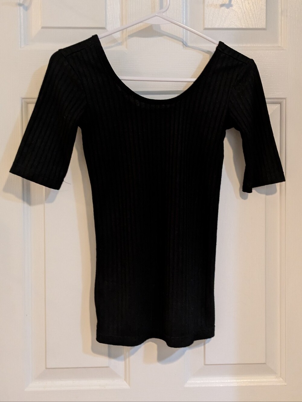 Decree Black Ribbed Scoop Neck Short Sleeve Top